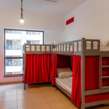 Lunar Hostel - Jbr دبي المظهر الخارجي الصورة