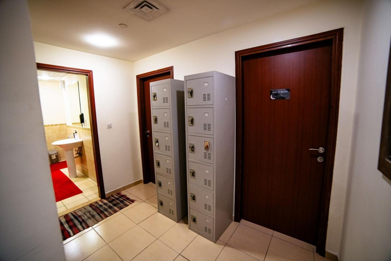 Lunar Hostel - Jbr دبي المظهر الخارجي الصورة