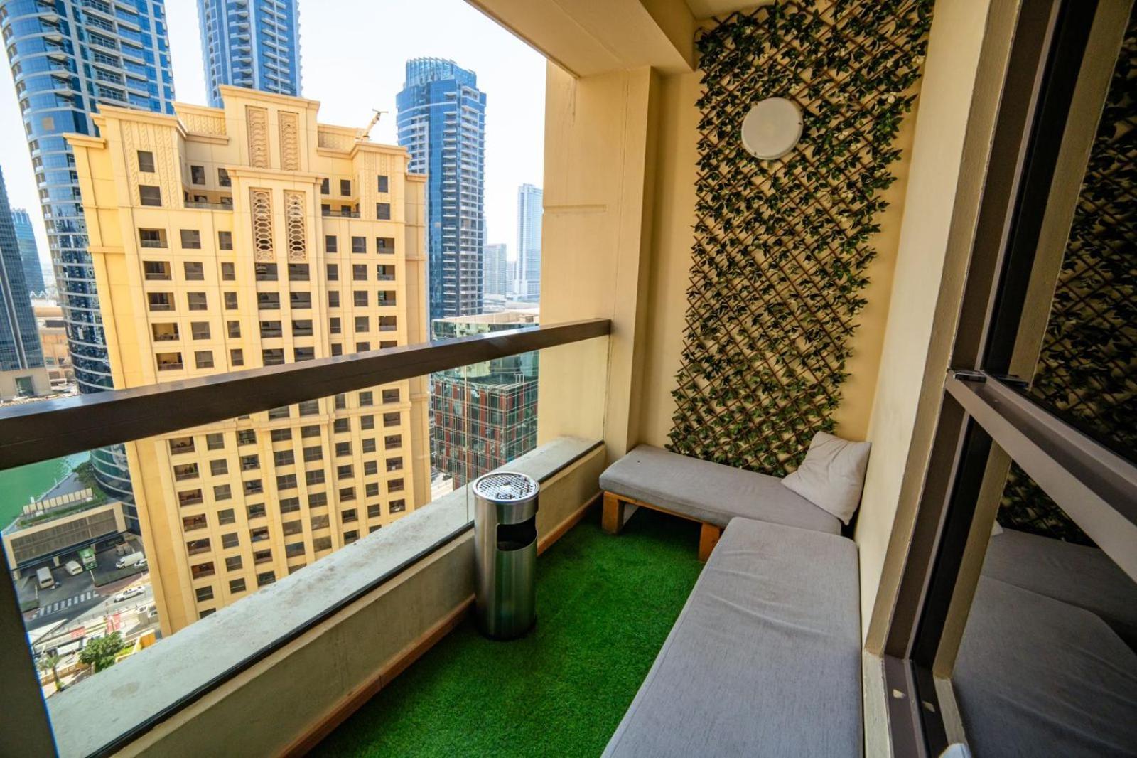 Lunar Hostel - Jbr دبي المظهر الخارجي الصورة
