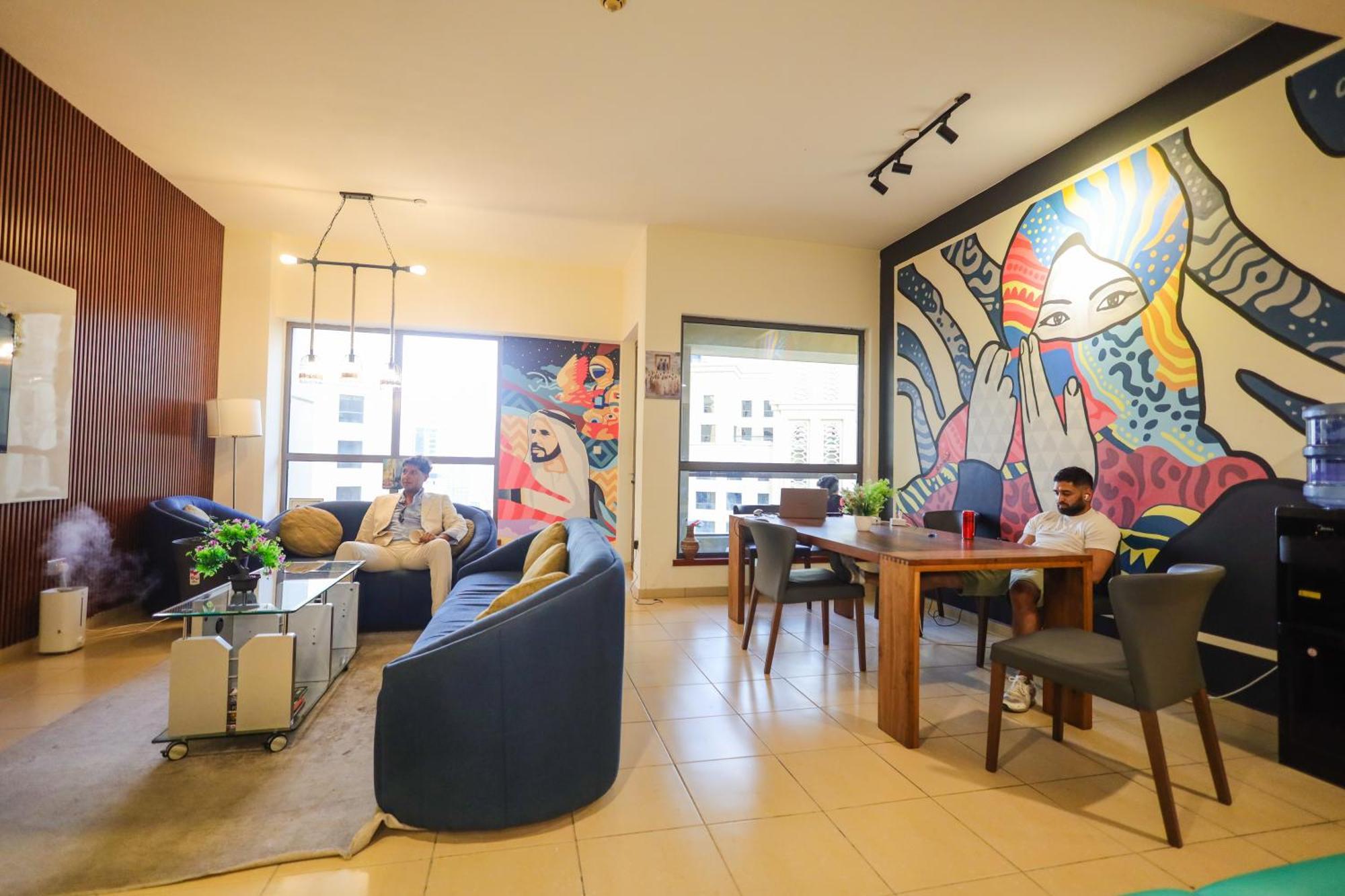 Lunar Hostel - Jbr دبي المظهر الخارجي الصورة