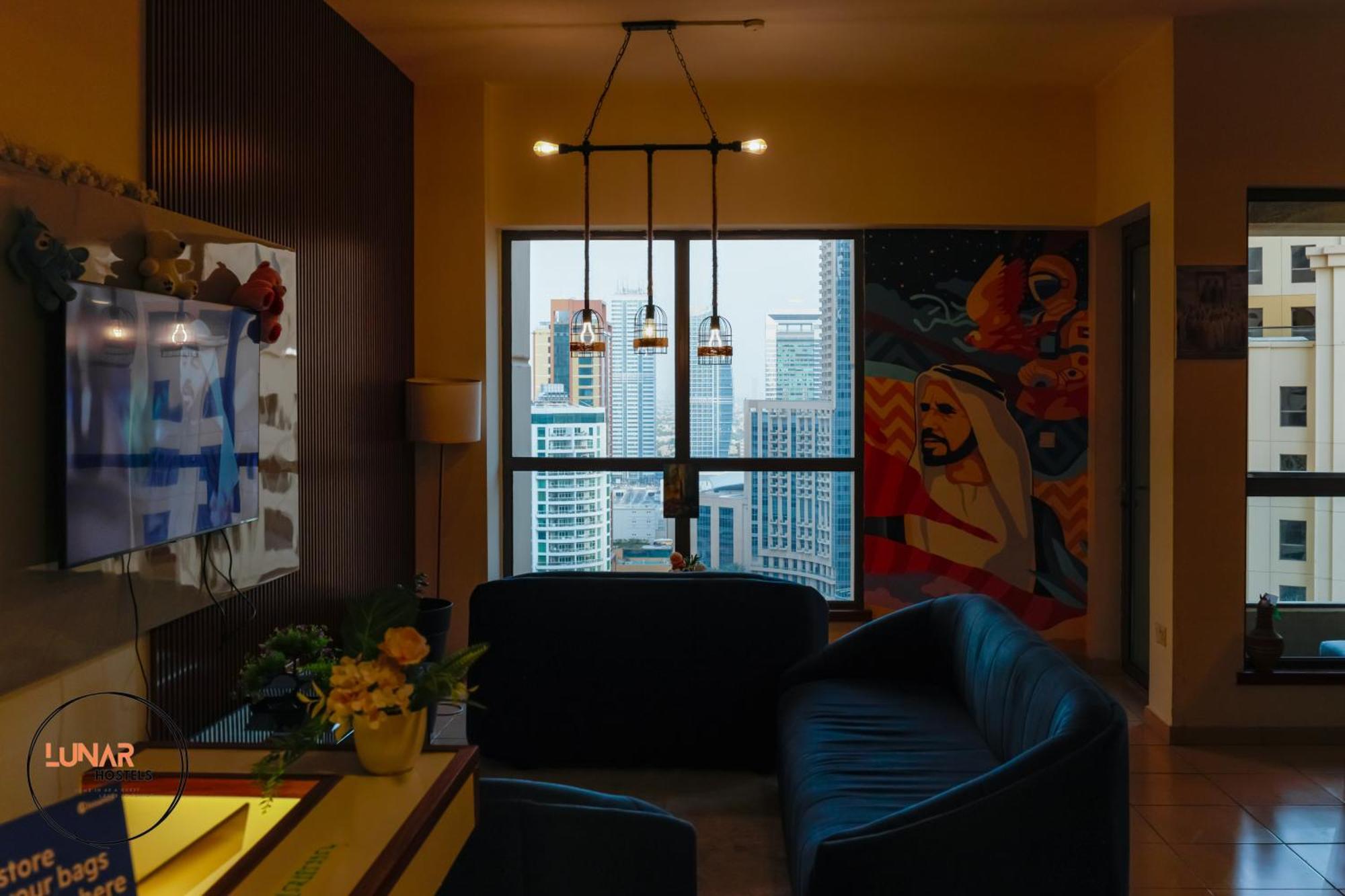 Lunar Hostel - Jbr دبي المظهر الخارجي الصورة