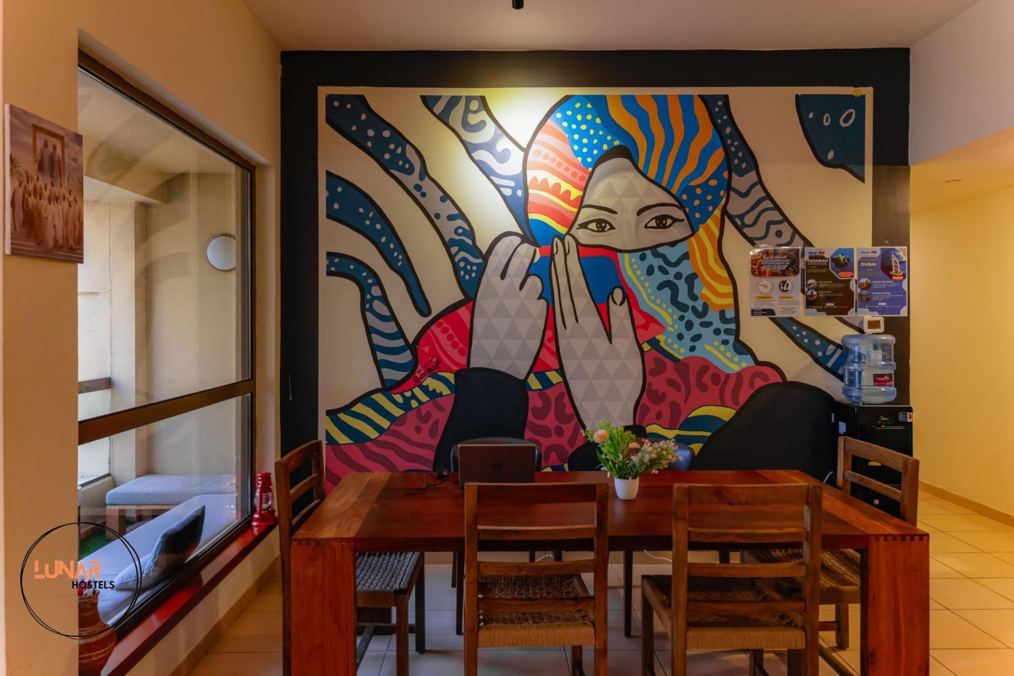 Lunar Hostel - Jbr دبي المظهر الخارجي الصورة
