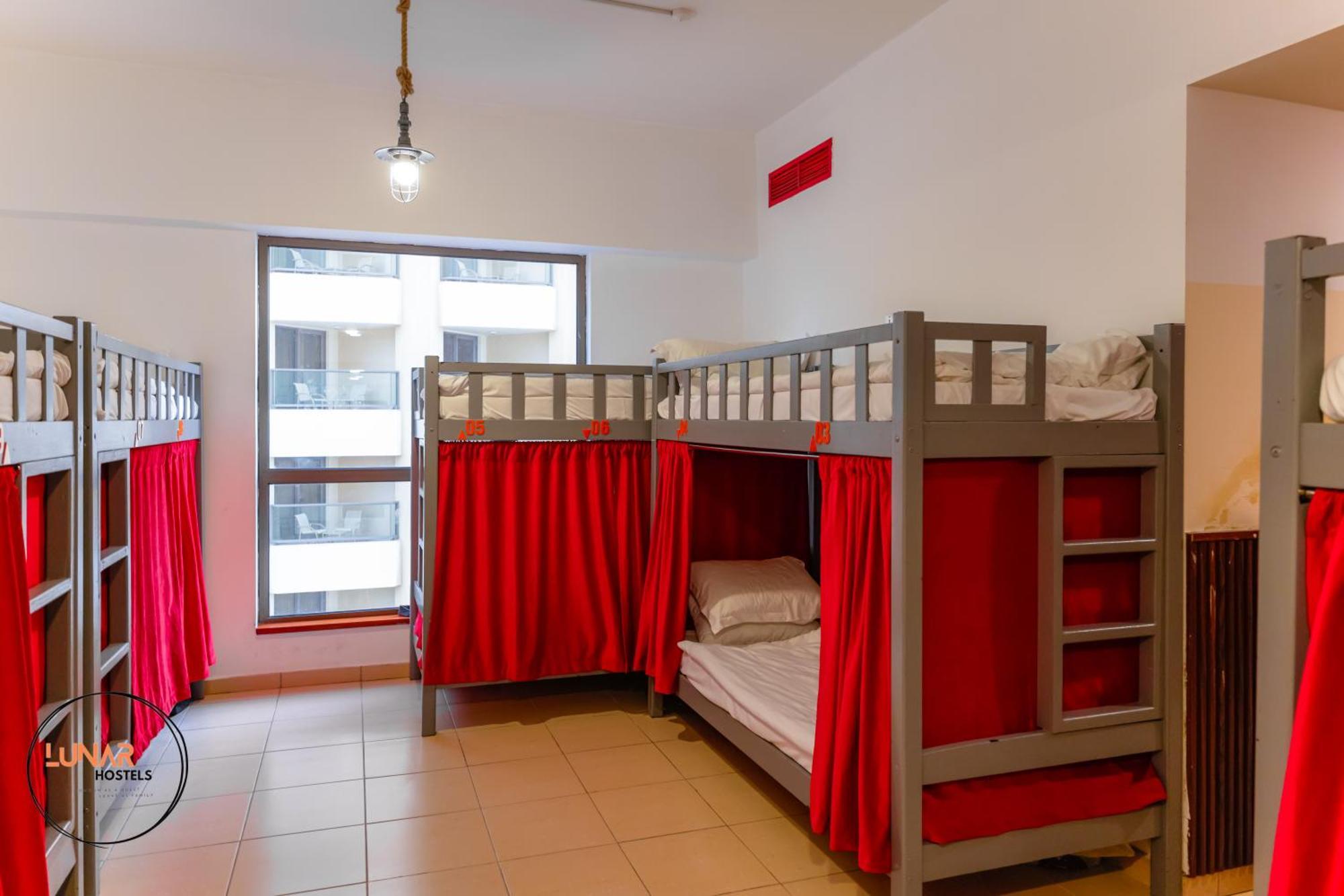 Lunar Hostel - Jbr دبي المظهر الخارجي الصورة